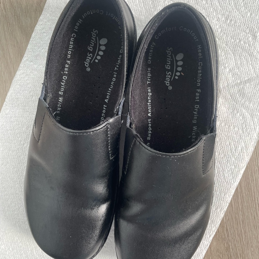 Spring Step Black Professional Flats